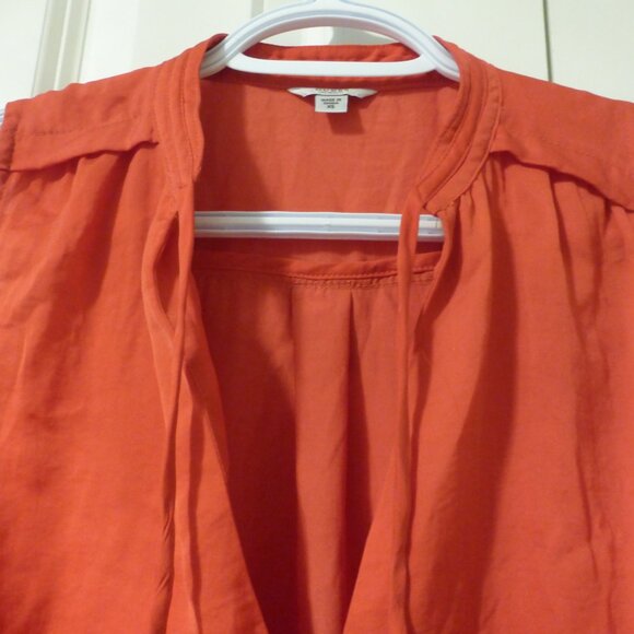GUESS orange low cut sleeveless top with ties - Picture 3 of 5